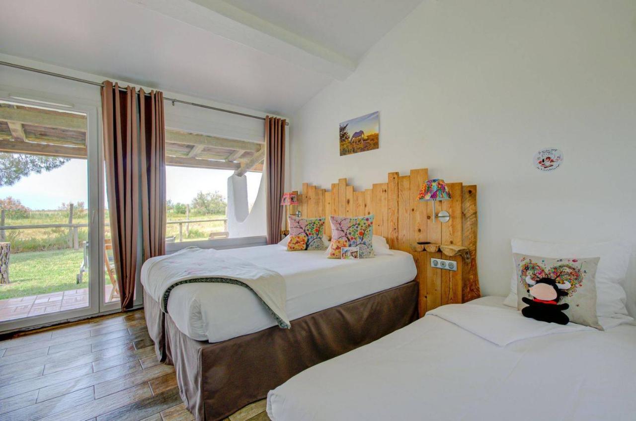 Hotel La Palunette Сен Мари де ла Мер Екстериор снимка