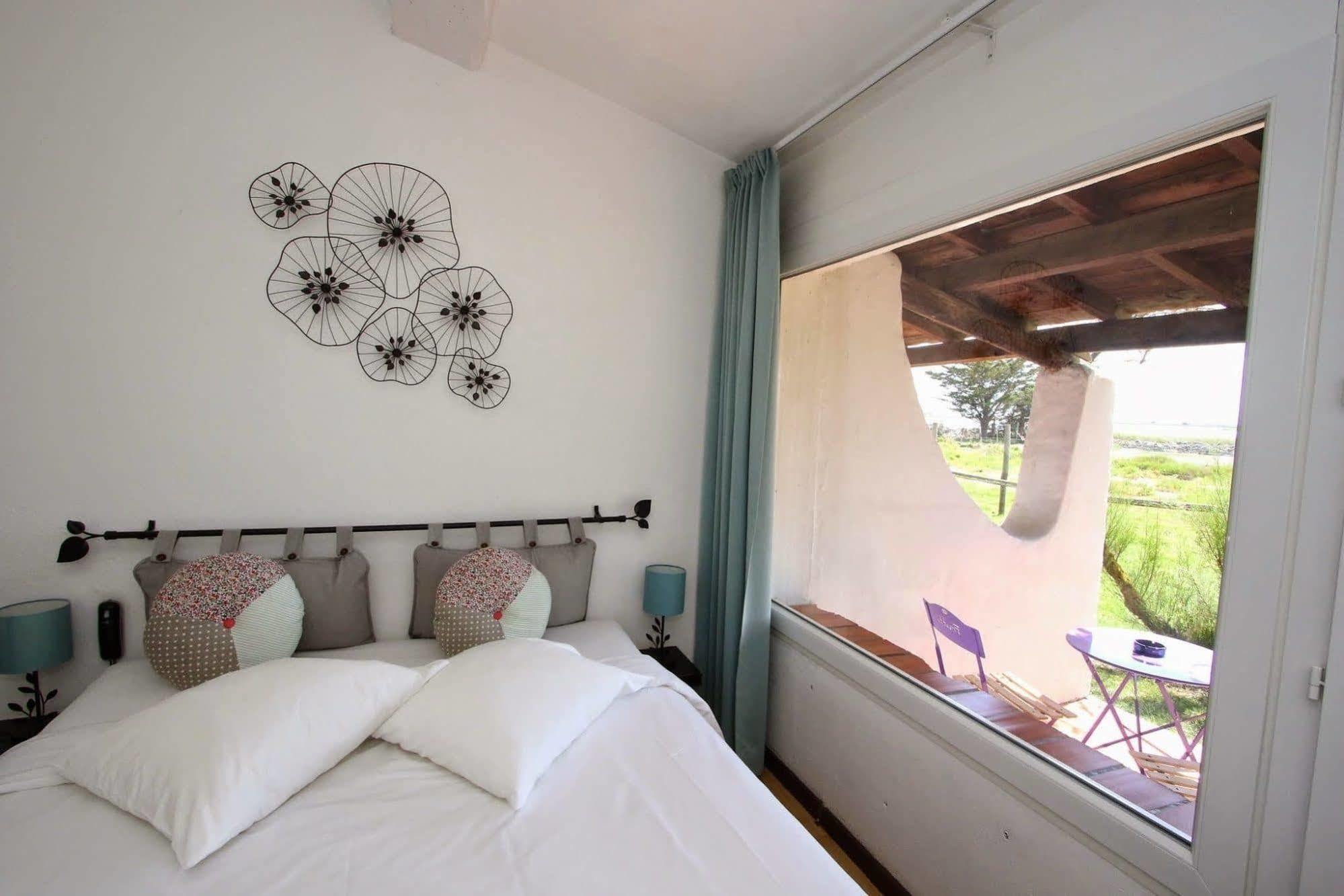 Hotel La Palunette Сен Мари де ла Мер Екстериор снимка